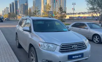 Toyota Highlander 2008 года за 9 500 000 тг. в Астана фото 3