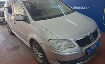Volkswagen Touran 2009 года за 4 000 000 тг. в Астана фото 3