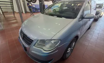 Volkswagen Touran 2009 года за 4 000 000 тг. в Астана фото 1