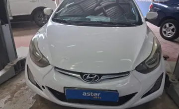 Hyundai Elantra 2015 года за 4 500 000 тг. в Астана фото 2