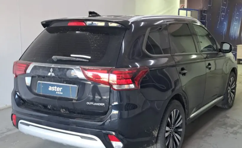 Mitsubishi Outlander 2022 года за 10 000 000 тг. в Павлодар фото 5