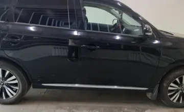 Mitsubishi Outlander 2022 года за 10 000 000 тг. в Павлодар фото 4