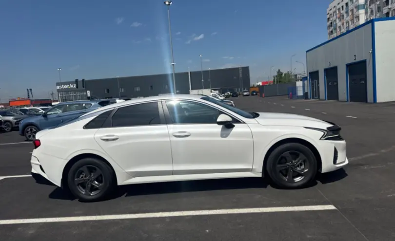 Kia K5 2021 года за 9 600 000 тг. в Алматы фото 4