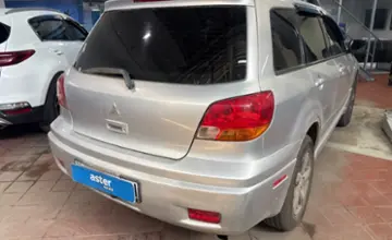 Mitsubishi Outlander 2004 года за 3 000 000 тг. в Астана