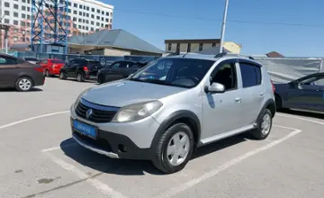 Renault Sandero 2013 года за 3 500 000 тг. в Шымкент фото 1