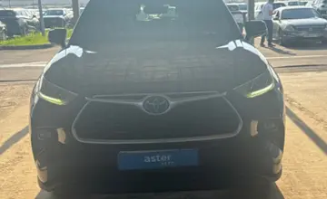 Toyota Highlander 2020 года за 20 000 000 тг. в Алматы фото 2