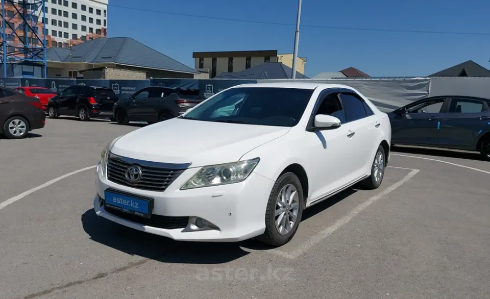 Toyota Camry 2012 года за 8 000 000 тг. в Шымкент