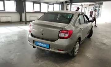Renault Logan 2015 года за 3 000 000 тг. в Астана фото 3