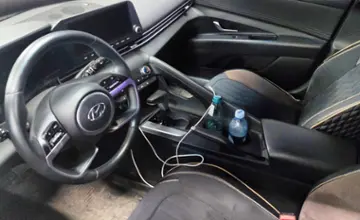 Hyundai Elantra 2022 года за 8 900 000 тг. в Астана фото 5