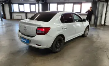 Renault Logan 2015 года за 3 000 000 тг. в Астана фото 3