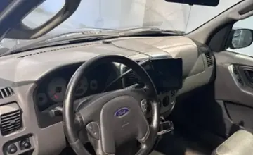 Ford Escape 2002 года за 2 350 000 тг. в Алматы