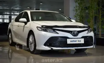 Toyota Camry 2021 года за 12 200 000 тг. в Алматы фото 2