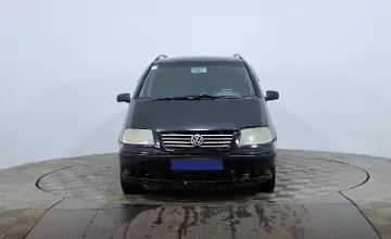 Volkswagen Sharan 2001 года за 1 940 000 тг. в Астана фото 2