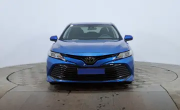Toyota Camry 2020 года за 10 080 000 тг. в Астана фото 2