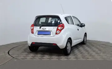 Chevrolet Spark 2013 года за 2 930 000 тг. в Астана