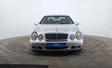 Mercedes-Benz CLK-Класс 2001 года за 2 080 000 тг. в Астана фото 2