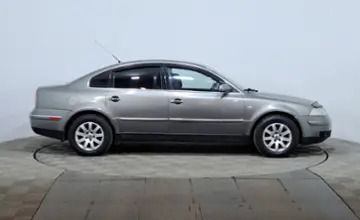 Volkswagen Passat 2002 года за 2 230 000 тг. в Астана фото 4