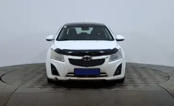 Chevrolet Cruze 2013 года за 1 990 000 тг. в Астана фото 2