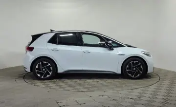 Volkswagen ID.3 2023 года за 7 230 000 тг. в Алматы фото 4