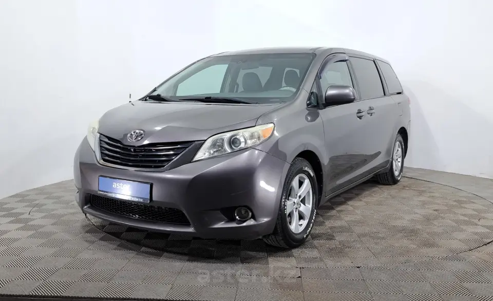2011 Toyota Sienna