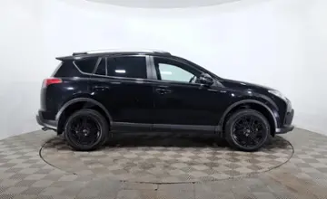 Toyota RAV4 2018 года за 10 110 000 тг. в Астана фото 4