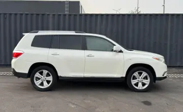 Toyota Highlander 2011 года за 10 990 000 тг. в Алматы фото 4