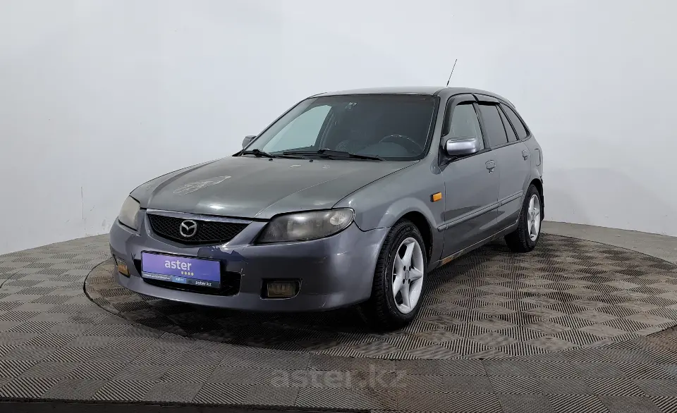 2002 Mazda 323