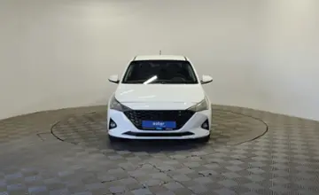 Hyundai Accent 2022 года за 5 720 000 тг. в Алматы фото 2