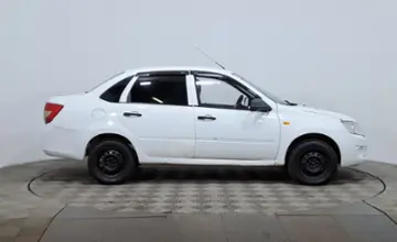 LADA (ВАЗ) Granta 2014 года за 1 490 000 тг. в Астана фото 4