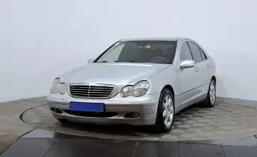 Mercedes-Benz C-Класс 2002 года за 1 940 000 тг. в Астана фото 1