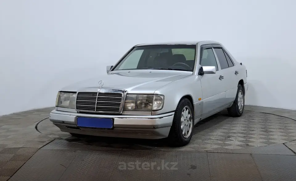 1993 Mercedes-Benz E-Класс