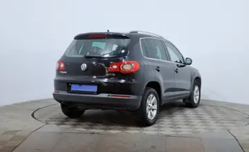 Volkswagen Tiguan 2011 года за 5 250 000 тг. в Астана