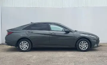 Hyundai Elantra 2022 года за 7 600 000 тг. в Уральск фото 4