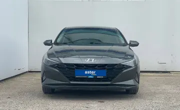 Hyundai Elantra 2022 года за 7 600 000 тг. в Уральск фото 2
