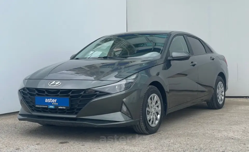 2022 Hyundai Elantra
