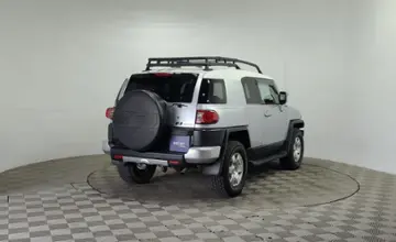 Toyota FJ Cruiser 2006 года за 14 700 000 тг. в Алматы