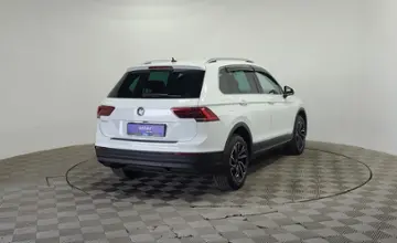 Volkswagen Tiguan 2018 года за 10 000 000 тг. в Алматы