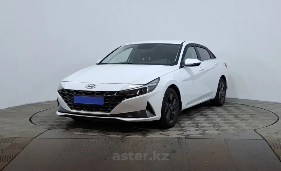 2022 Hyundai Elantra