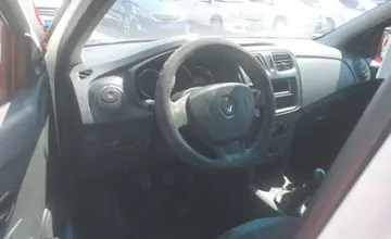 Renault Sandero 2018 года за 2 890 000 тг. в Алматы фото 5