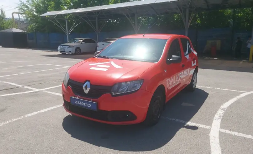 Renault Sandero 2018 года за 2 490 000 тг. в Алматы