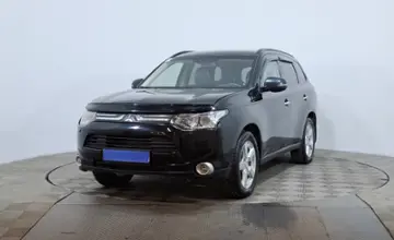 Mitsubishi Outlander 2013 года за 6 590 000 тг. в Астана фото 1