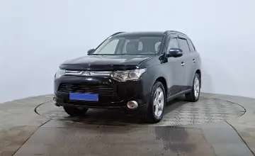 Mitsubishi Outlander 2013 года за 6 250 000 тг. в Астана фото 1