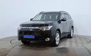 Mitsubishi Outlander 2013 года за 6 250 000 тг. в Астана фото 1