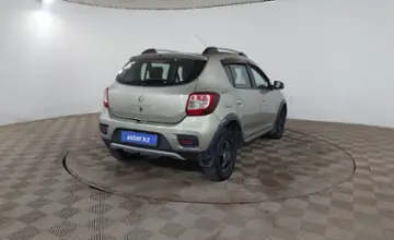 Renault Sandero 2020 года за 3 300 000 тг. в Шымкент