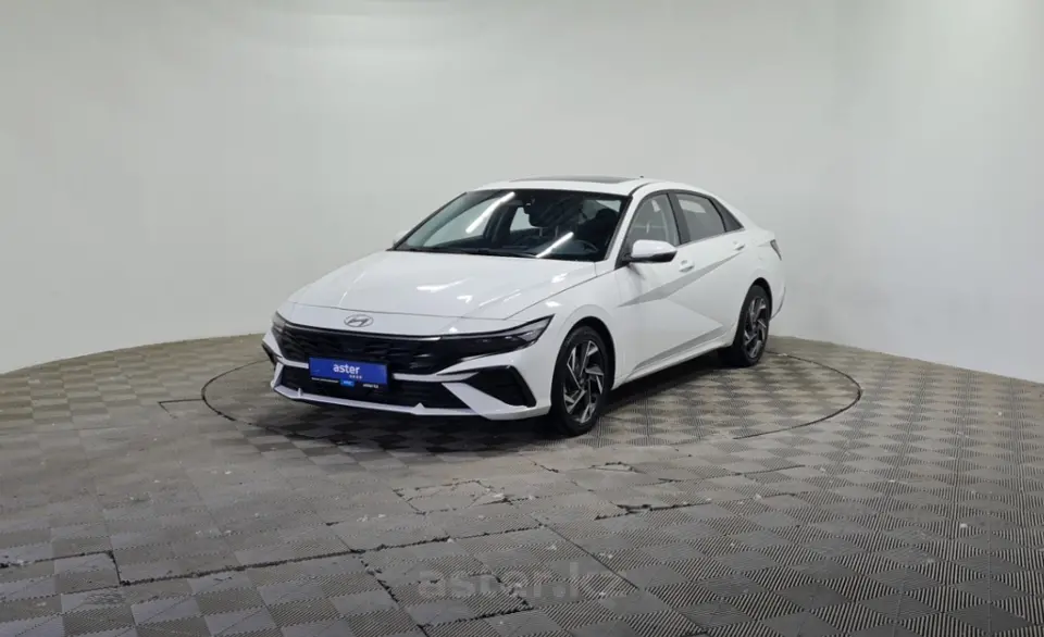 2023 Hyundai Elantra