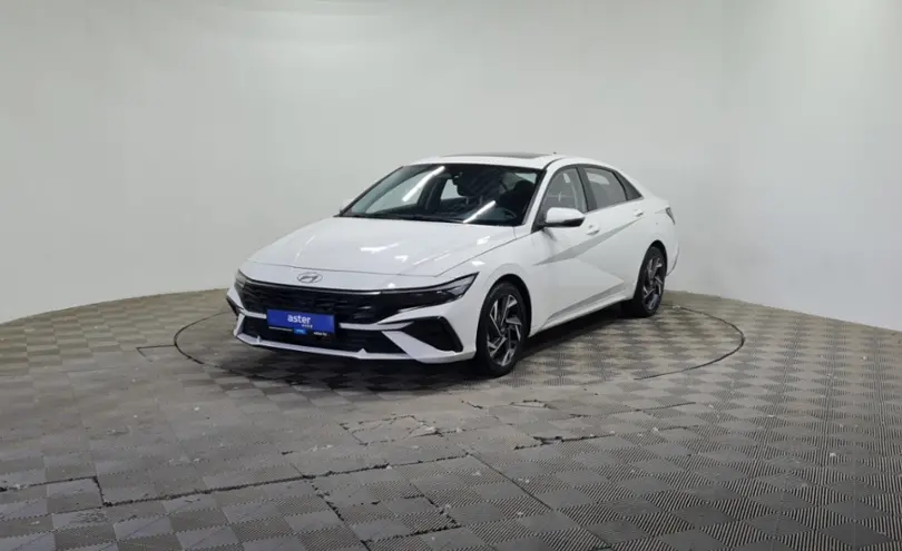 Hyundai Elantra 2023 года за 7 590 000 тг. в Алматы
