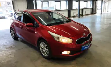 Kia Ceed 2014 года за 4 990 000 тг. в Астана фото 2