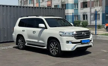 Toyota Land Cruiser 2017 года за 29 990 000 тг. в Алматы фото 3