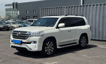 Toyota Land Cruiser 2017 года за 29 990 000 тг. в Алматы фото 1