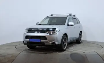 Mitsubishi Outlander 2012 года за 5 990 000 тг. в Астана фото 1